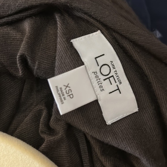 4 for $40 Ann Taylor loft, petite bodycon dress - Picture 3 of 4